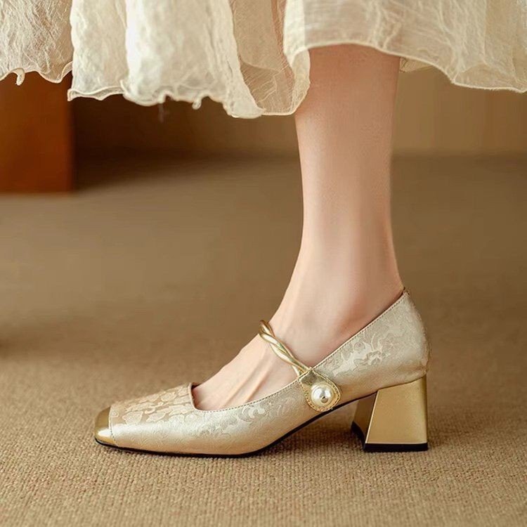 💕🌈【35-40】✨Dámské boty Mary Jane, s retro vzorem a vyšívanými květinami, trendy, léto 2026👡-Z