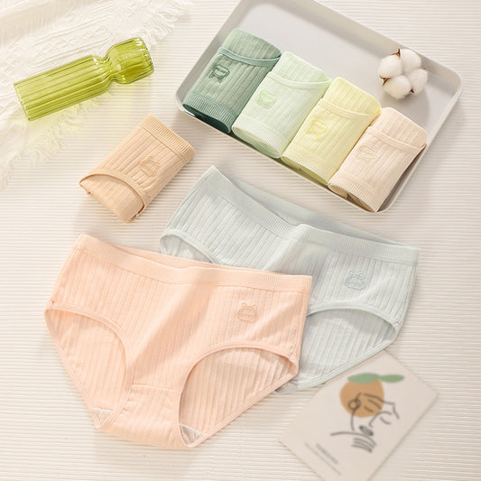 🩲🏆 Letni zestaw (7 szt.) – Wysokie, bawełniane majtki damskie o wygodnym i oddychającym kroju.