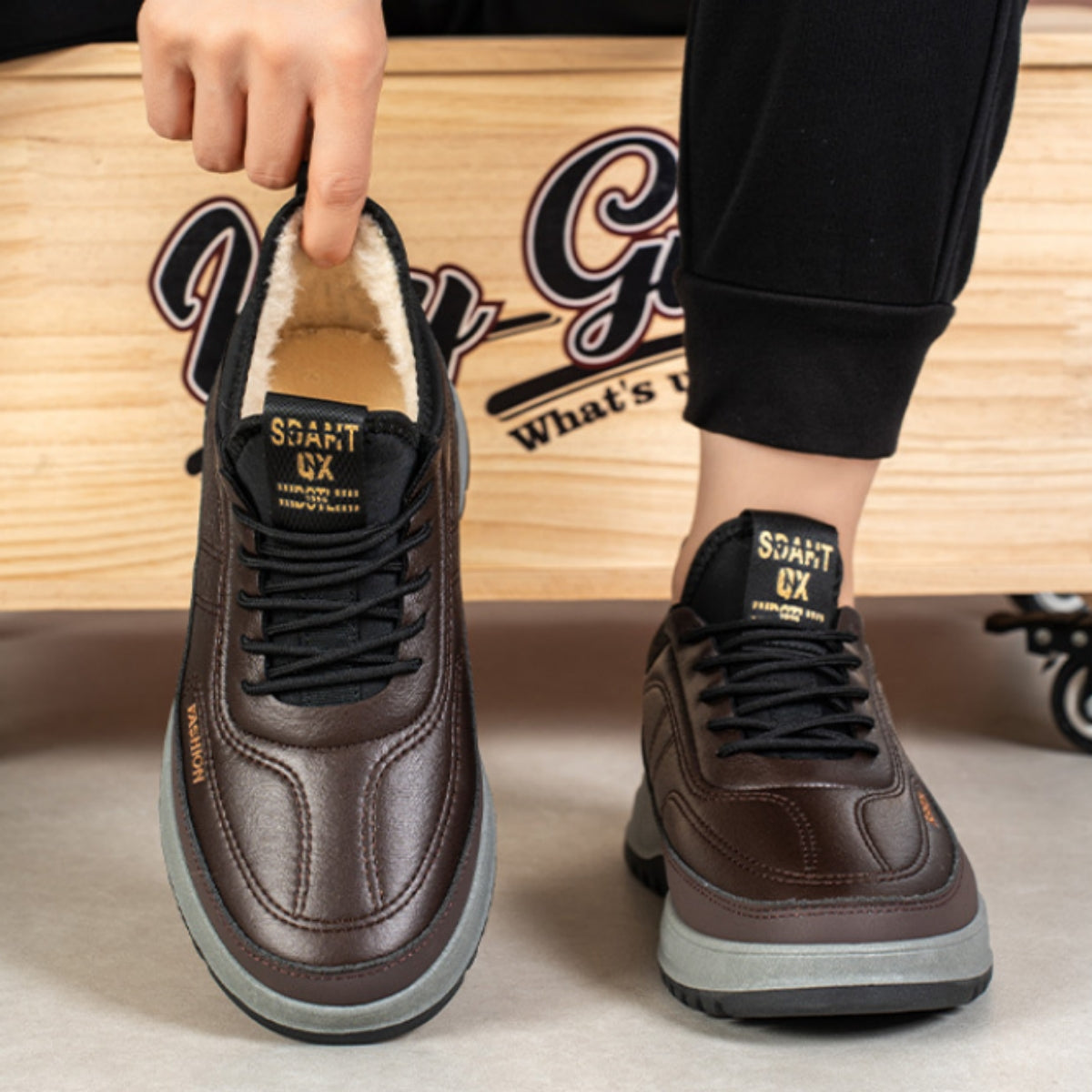 ⛄🔥【39-45】2025 Pánské zimní volnočasové sportovní boty, pravá kůže, voděodolné, měkká podešev a samet, nové-Z