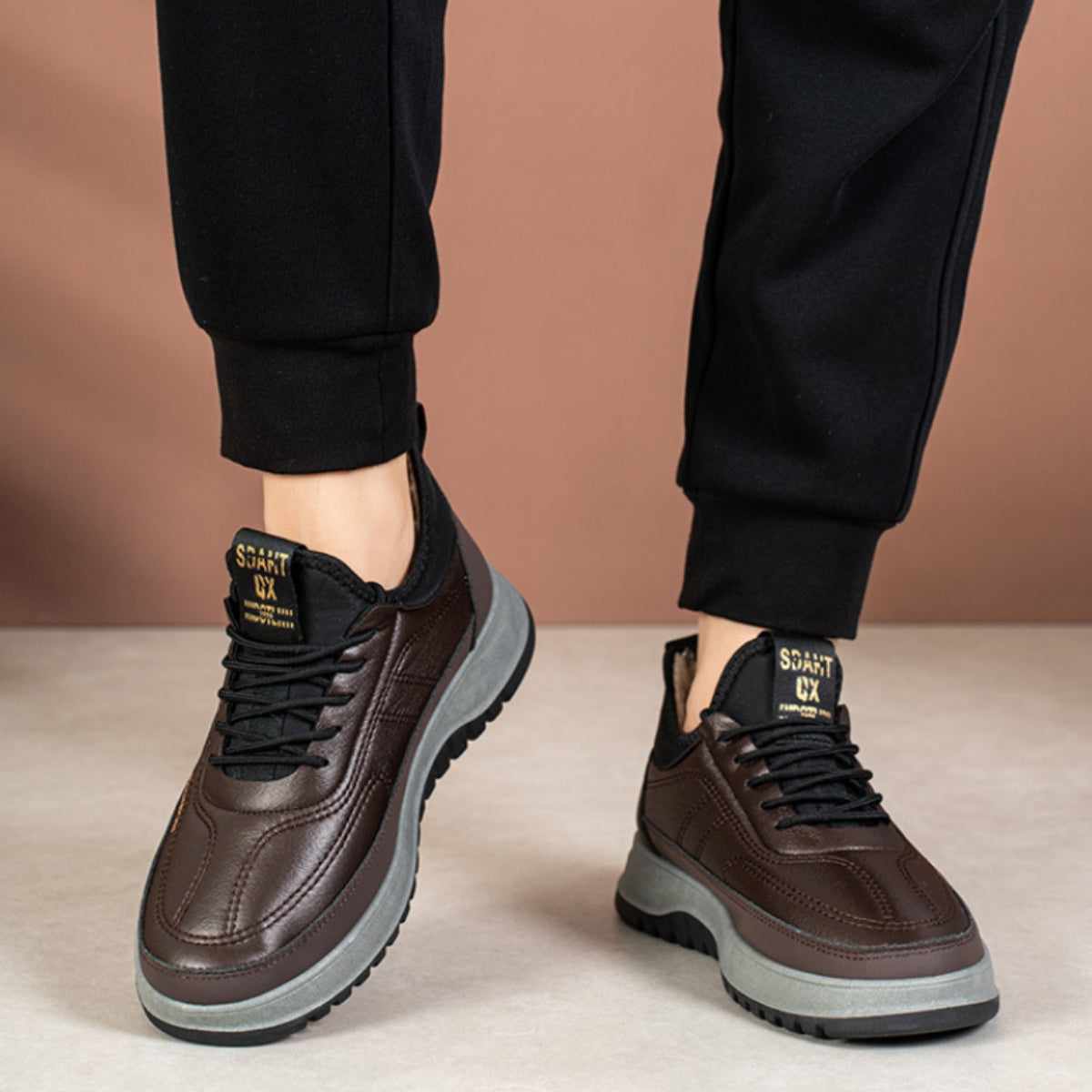 ⛄🔥【39-45】2025 Pánské zimní volnočasové sportovní boty, pravá kůže, voděodolné, měkká podešev a samet, nové-Z